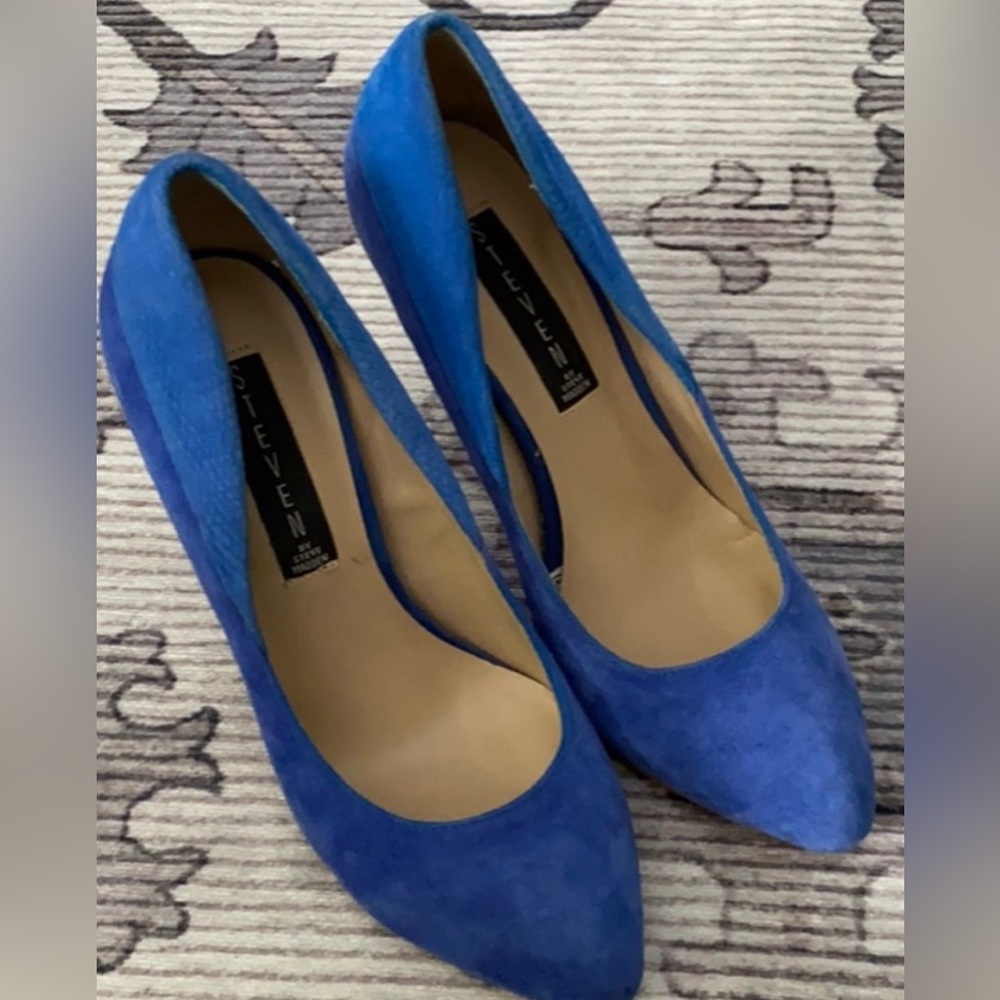 Steven by Steve Madden Blue Heels